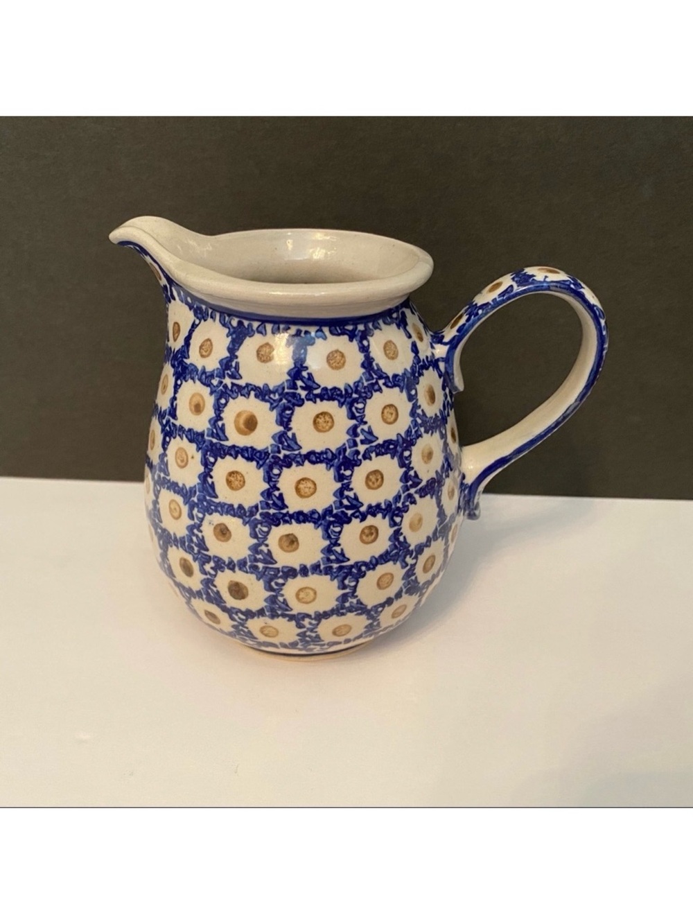 POLISH POTTERY VINTAGE PITCHER BLUE WHITE POLAND HANDMADE HOME DINING SERVEWARE